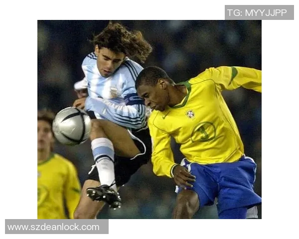 博塔菲戈与麦德林国民的激烈对决展现足球魅力与战术智慧