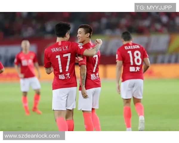 恒大与申花首发阵容揭晓赛前新闻分析与球员状态解读